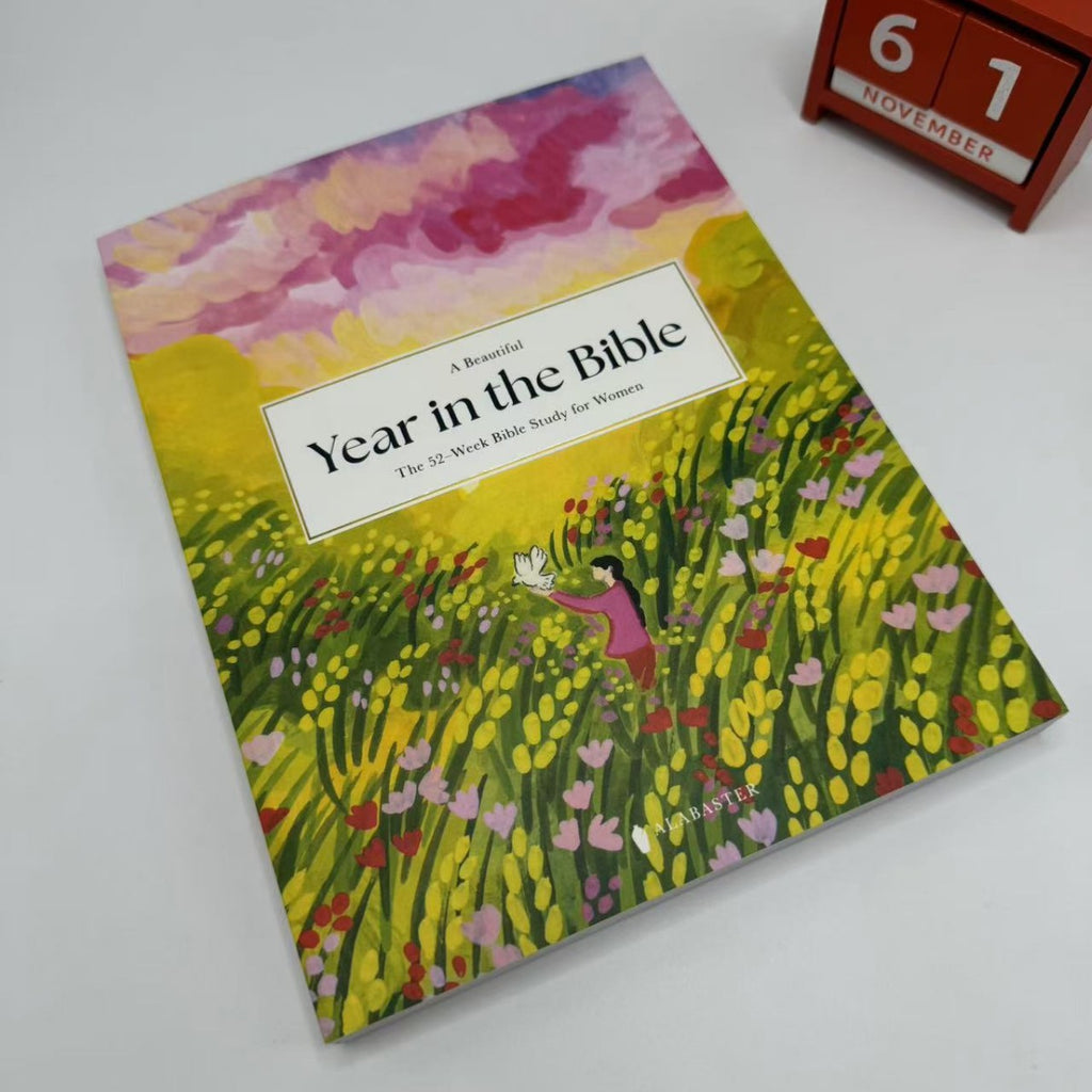 Year in The Bible: A 52 Week Bible Study for Women Women Bible Study Guide with Suggested Readings English Book