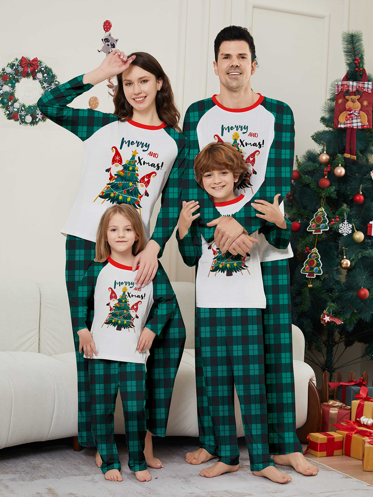 Christmas Santa Claus Letter Christmas Tree Family Matching Printed Loungewear Pajamas