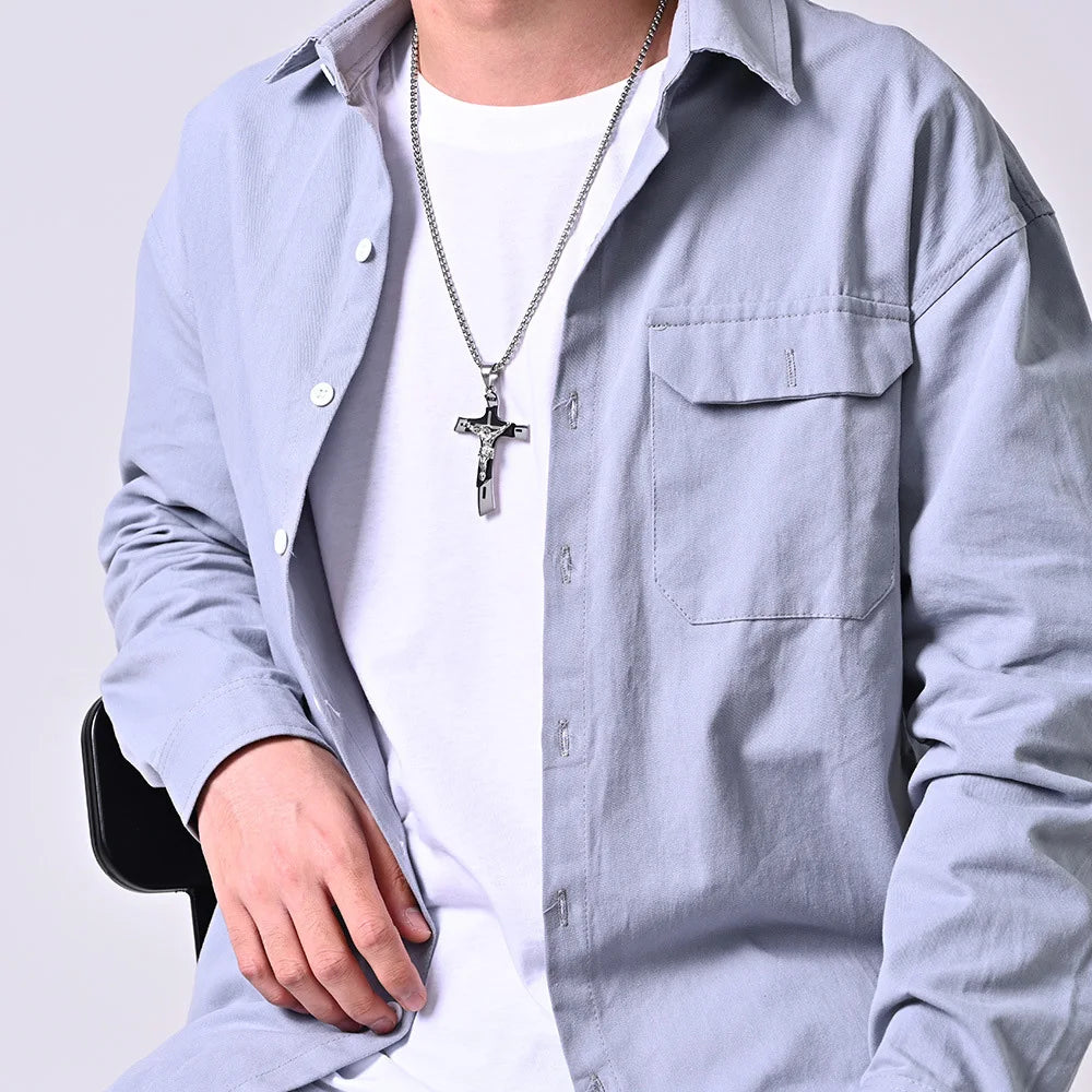 Christian Amulet Jesus Pendant Necklace Stainless Steel Vintage Christian Cross Necklace Men Women Religious Believers Jewelry