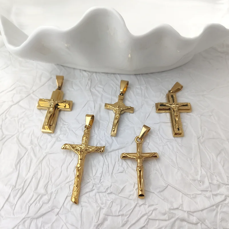 New Design 18K Gold Plated Waterproof Stainless Steel Jesus Cross Pendant For Men Religious Charms